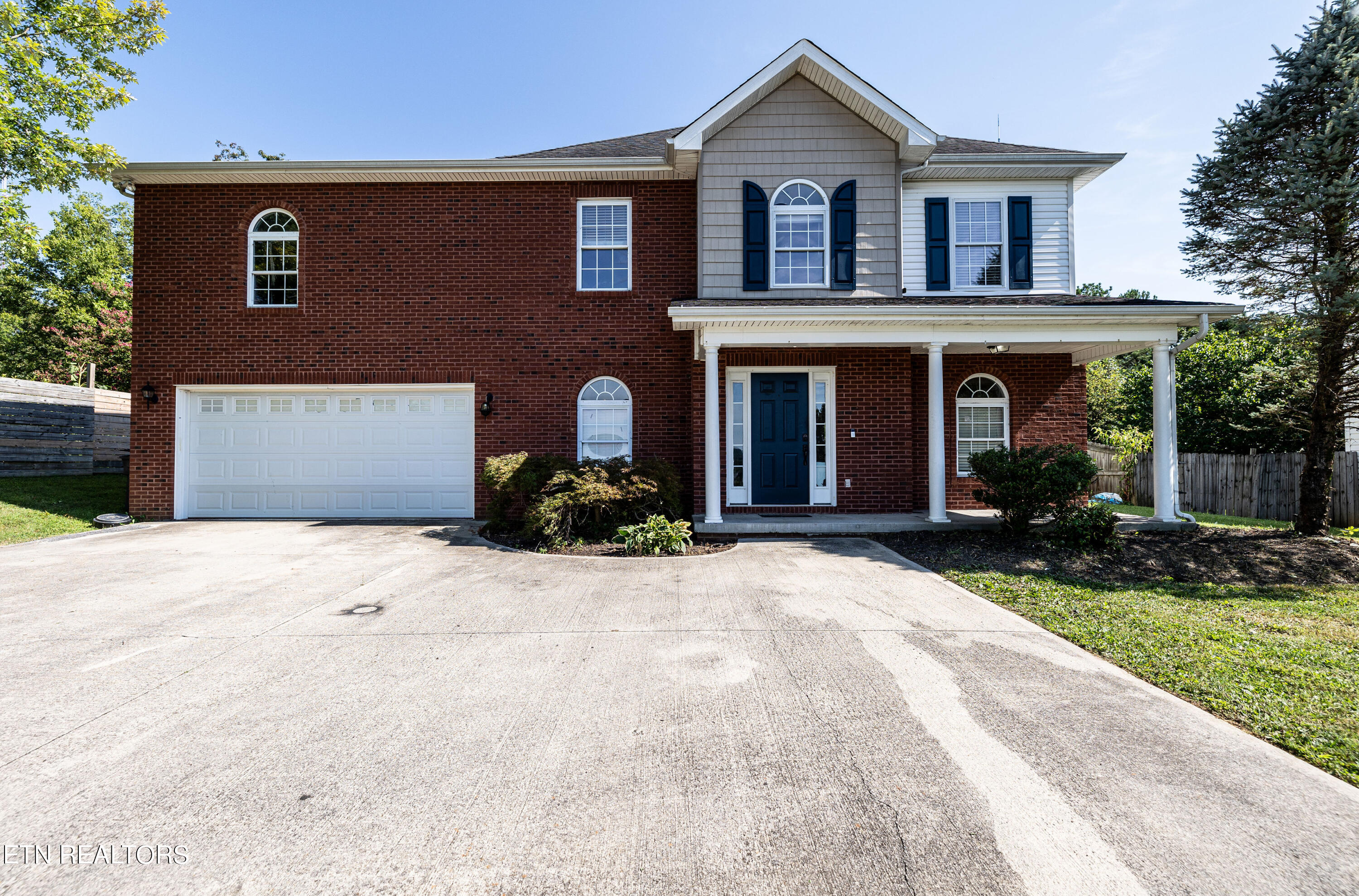Homewood Rd, Knoxville, TN 37918