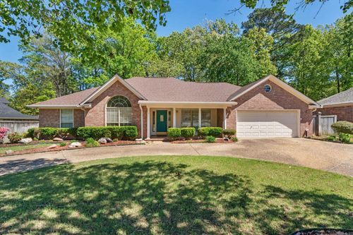 3 Saint Thomas Dr, Maumelle, AR, 72113-7003 | Card Image