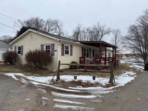 20319 Wood Howell Rd, Bristol, VA, 24202-3847 | Card Image