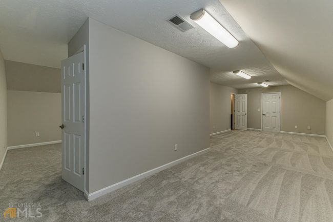 1008 Maple Creek Dr, House other with 5 bedrooms, 3 bathrooms and null parking in Loganville GA | Image 31