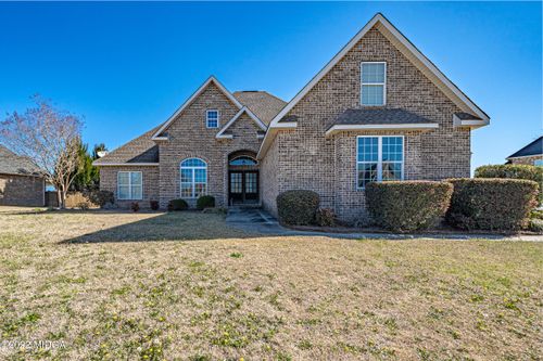 610 Trails End Cir, Bonaire, GA, 31005-3588 | Card Image