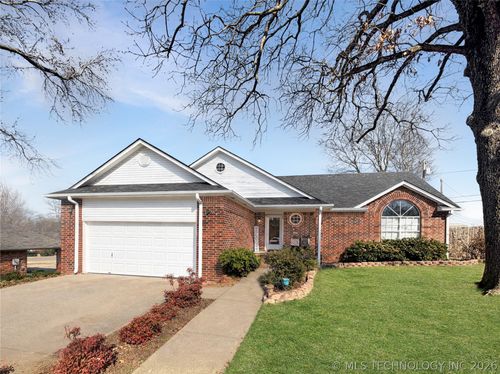 117 Oakwood Dr, Tahlequah, OK, 74464-4178 | Card Image