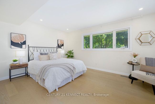 1666 Fisher Ave, House other with 3 bedrooms, 2 bathrooms and 3 parking in Ottawa ON | Image 14