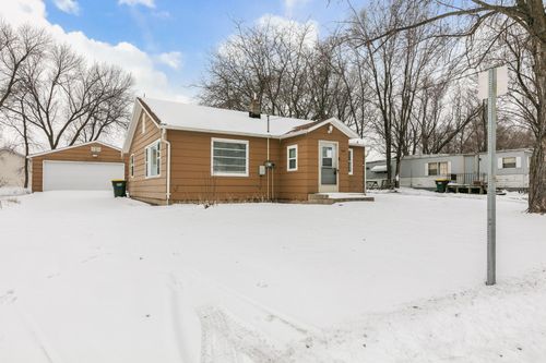 124 4th Avenue, Spicer, MN, 56288 | Card Image