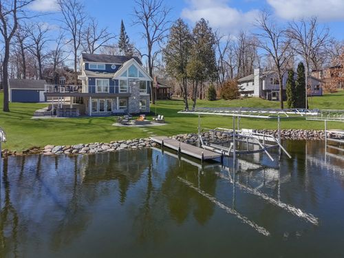 6513 Willow Ln, Waterford, WI, 53185-2538 | Card Image