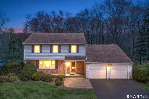 26 Seiter Hill Rd, Wallingford, CT, 06492-3242 | Card Image