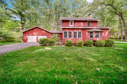 3541 Calumet Trl, Michigan City, IN, 46360-1070 | Card Image