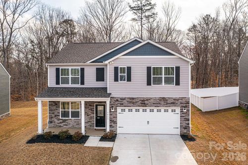 3843 Rosewood Dr, Mount Holly, NC, 28120-1302 | Card Image