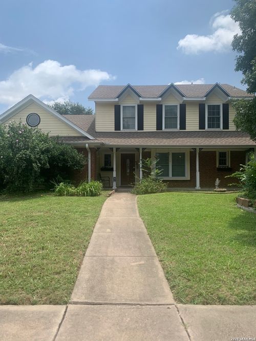 110 Ridgegate Dr, Garland, TX, 75040-3558 | Card Image