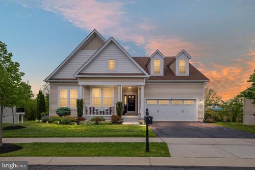 2724 Van Cliburn Cir, MIDDLETOWN, DE, 19709-3201 | Card Image
