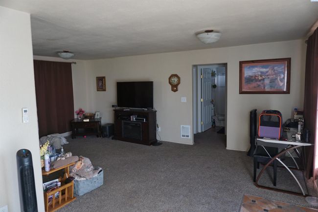 68703 W Island View Pr Nw, Home with 2 bedrooms, 1 bathrooms and null parking in Prosser WA | Image 10