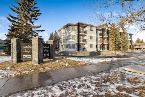 118-2022 Canyon Meadows Dr Se, Calgary, AB, T2J7H1 | Card Image
