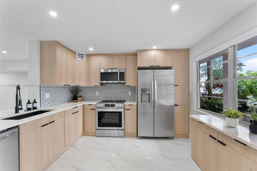 apt-h1-2004 Granada Dr, Coconut Creek, FL, 33066-1153 | Card Image