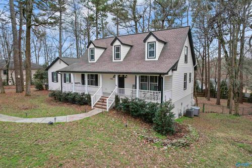 156 Arbery Dr Nw, Huntsville, AL, 35806-2220 | Card Image