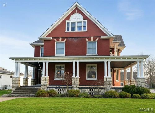 116 W Henry St, Staunton, IL, 62088-1967 | Card Image