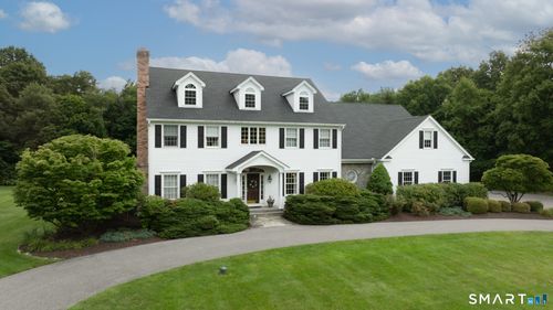 21 Merlins Ln, Newtown, CT, 06470-2473 | Card Image