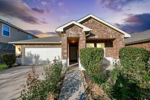 24654 Greenwood Bay Dr, Richmond, TX, 77406-5205 | Card Image