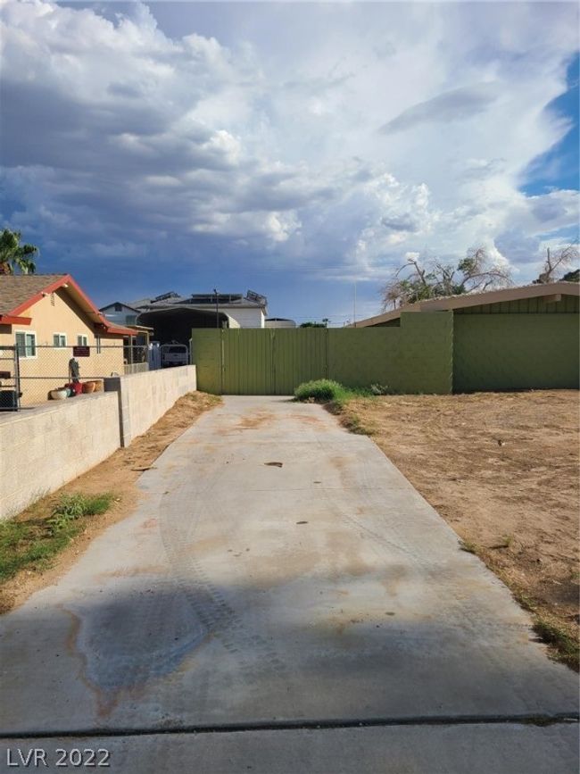 5403 Eugene Ave, House other with 3 bedrooms, 3 bathrooms and null parking in Las Vegas NV | Image 5