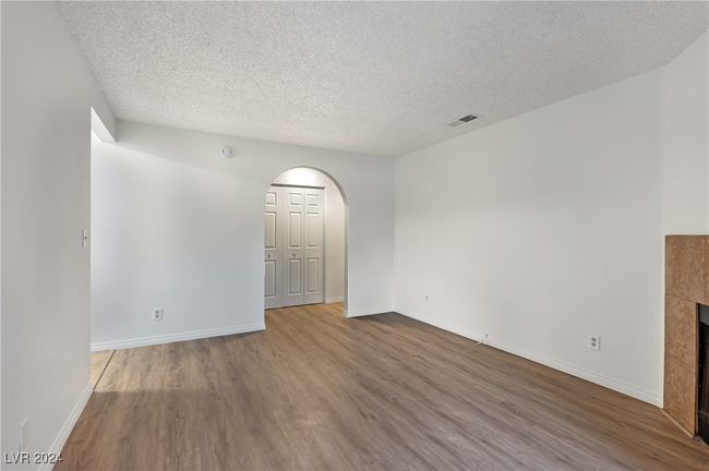 1227 - 2200 S Fort Apache Rd, Condo with 3 bedrooms, 2 bathrooms and null parking in Las Vegas NV | Image 6