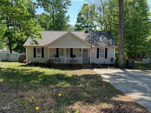 2910 Brittany Dr, Clayton, NC, 27520-8458 | Card Image