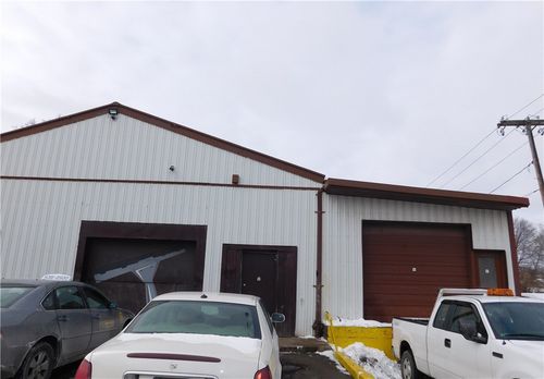 40 Silver St, Rochester, NY, 14611-2208 | Card Image