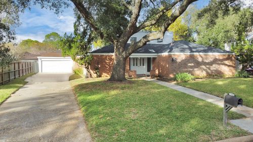 3514 Summit Dr, Missouri City, TX, 77459-4043 | Card Image