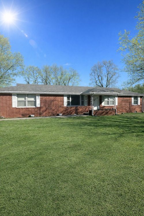 601 Mitchell Ave, Smyrna, TN, 37167-2428 | Card Image