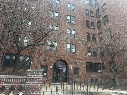 apt-3c-76-66 Austin St, Forest Hills, NY, 11375-6906 | Card Image