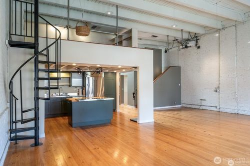 408-80 S Jackson St, Seattle, WA, 98104-2858 | Card Image