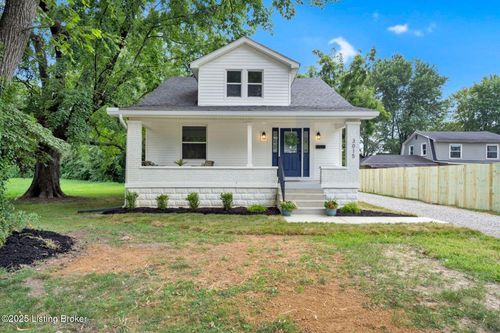 3015 Wurtele Ave, Louisville, KY, 40216-5141 | Card Image