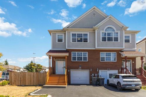 2 Rosehurst Close, Halifax, NS, B3S1J6 | Card Image
