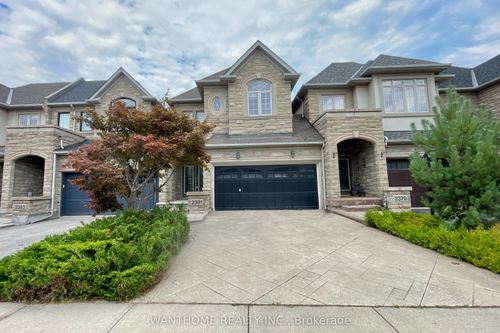 2381 Wasaga Dr, Oakville, ON, L6H0B7 | Card Image
