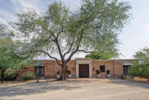 5350 E Camino Francisco Soza, Tucson, AZ, 85718-5504 | Card Image