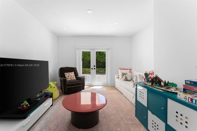 5601 San Vicente St, House other with 4 bedrooms, 5 bathrooms and null parking in Coral Gables FL | Image 20