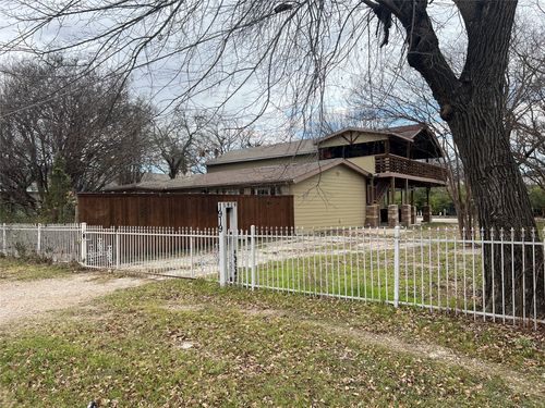1919 Muncie Ave, Dallas, TX, 75212-5126 | Card Image
