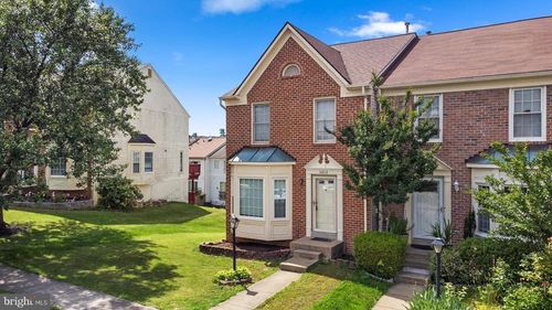 16812 Winston Ln, WOODBRIDGE, VA, 22191-5104 | Card Image