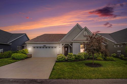 bldg-2-3001 Isle Grand Dr, Belmont, MI, 49306-9029 | Card Image