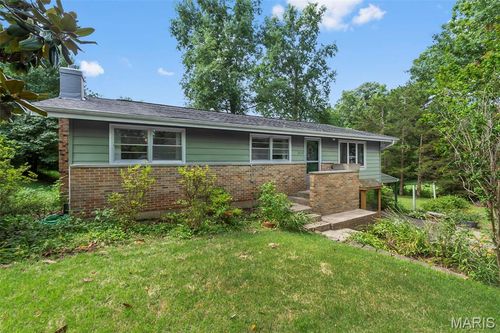 2549 Janet Dr, Cape Girardeau, MO, 63701-2811 | Card Image