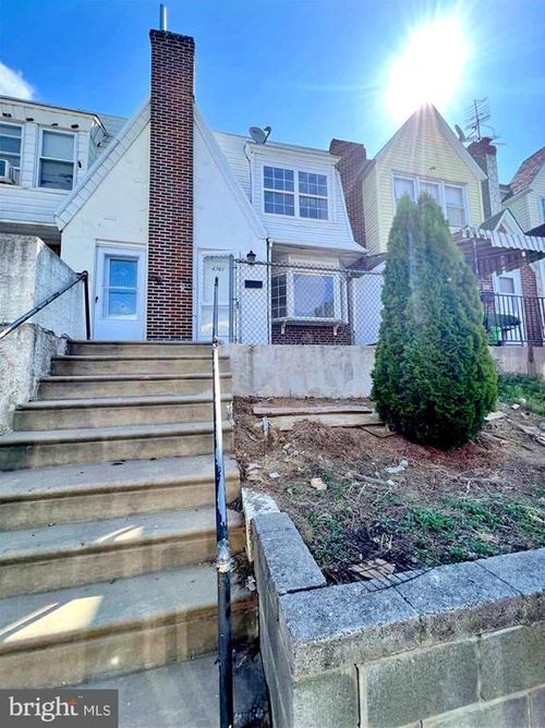 4761 Vista St, PHILADELPHIA, PA, 19136-4112 | Card Image
