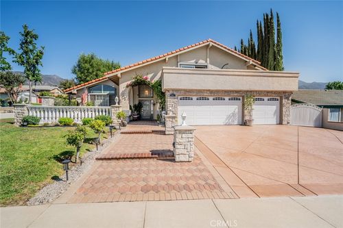 937 Emerson, Upland, CA, 91784 | Card Image