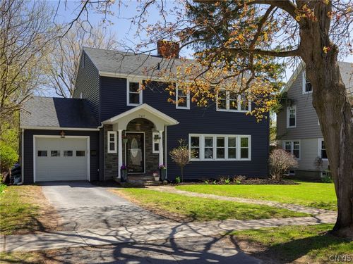 727 Ball Ave, Watertown, NY, 13601-4303 | Card Image