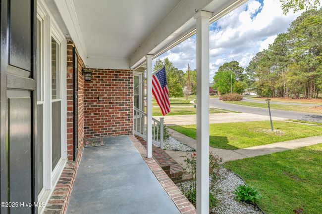 103 E Raintree Ln, House other with 3 bedrooms, 4 bathrooms and 2 parking in Goldsboro NC | Image 5