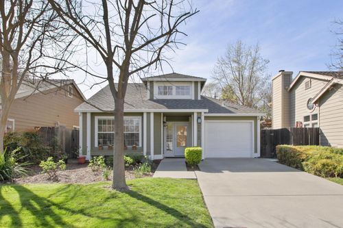 2415 Albany Ave, Davis, CA, 95618-6116 | Card Image