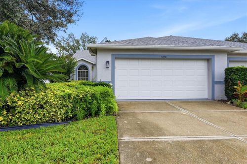 5713 Cottonwood St, BRADENTON, FL, 34203-8808 | Card Image