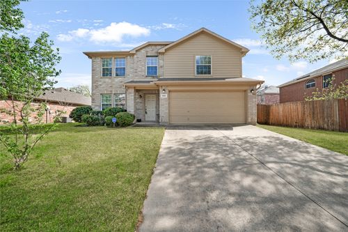 600 Carol Way, Euless, TX, 76039-3775 | Card Image
