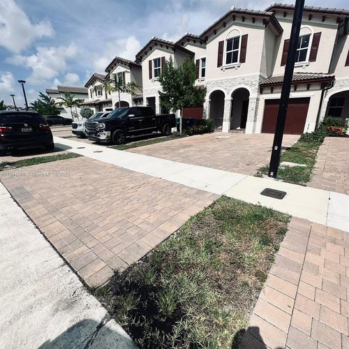 12525 Nw 23rd Pl, Miami, FL, 33167-1497 | Card Image