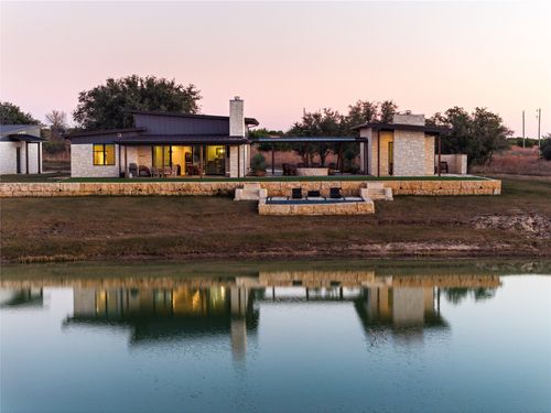 1402 Pr 21, Glen Rose, TX, 76690 | Card Image