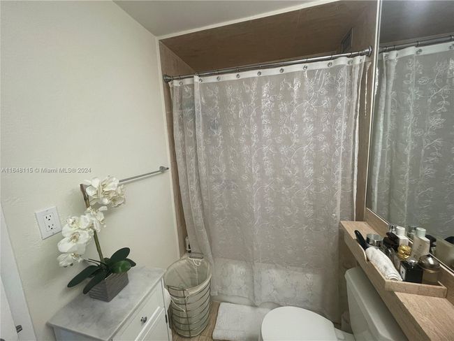 APT-818 - 700 Biltmore Way, Condo with 0 bedrooms, 1 bathrooms and null parking in Coral Gables FL | Image 17