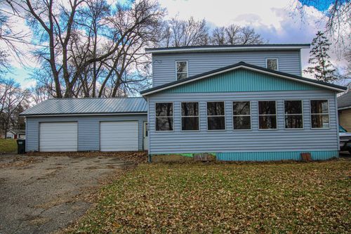 608 E Lake St, Osakis, MN, 56360-8270 | Card Image