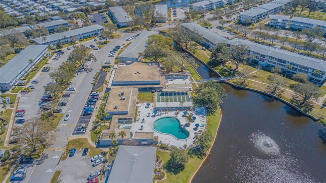 APT-302 - 8055 112 Th St, Condo with 2 bedrooms, 1 bathrooms and null parking in SEMINOLE FL | Image 11